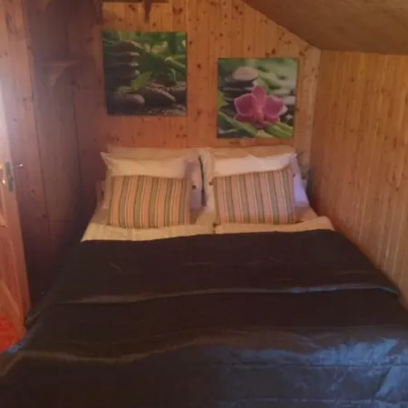 Semesterbostad Nirgi